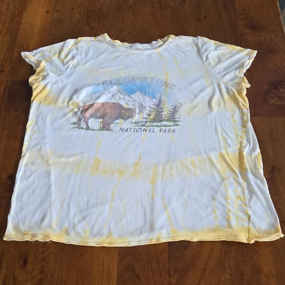 Torrid Yellowstone National Park Yellow Tie-Dye Graphic T-shirt Size 1X - Picture 1 of 9